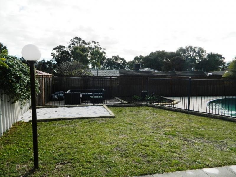 15 Hertford Close, Bull Creek WA 6149