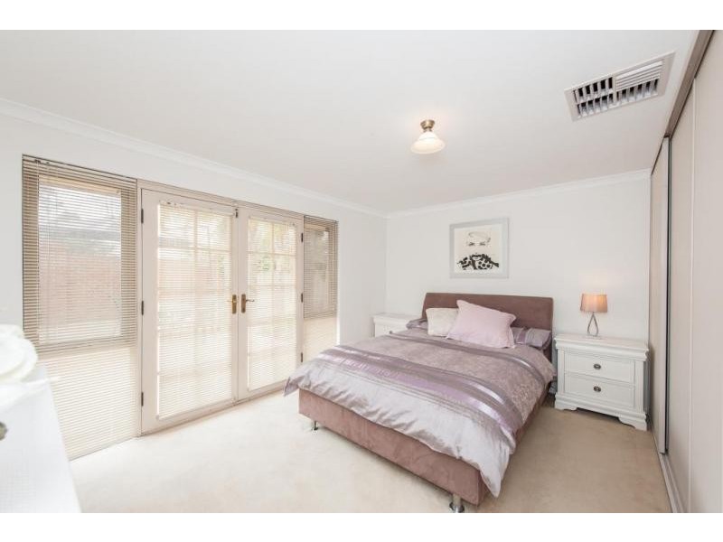 12 Marsengo Road, Bateman WA 6150