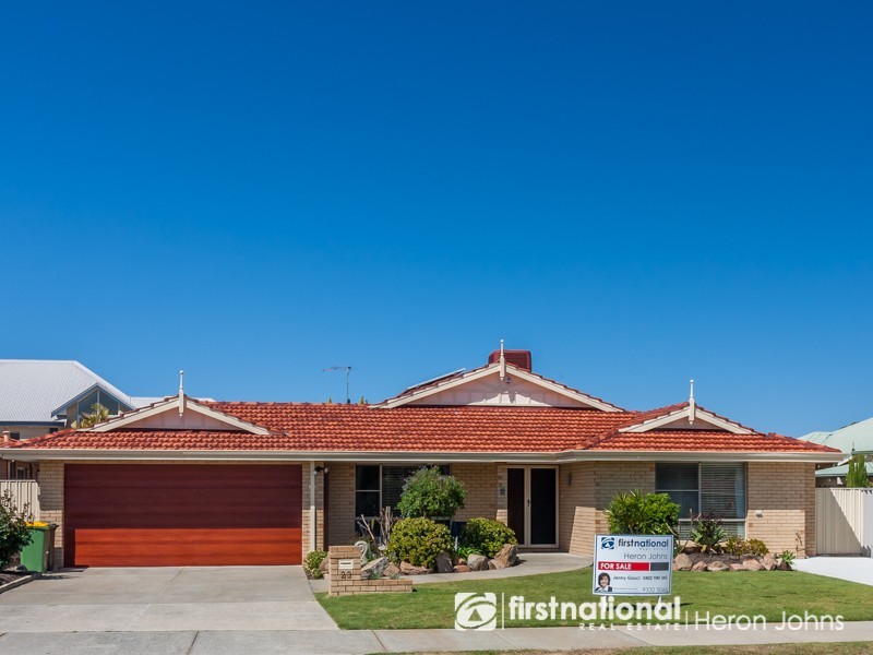 23 Sanderson Road, Bull Creek WA 6149