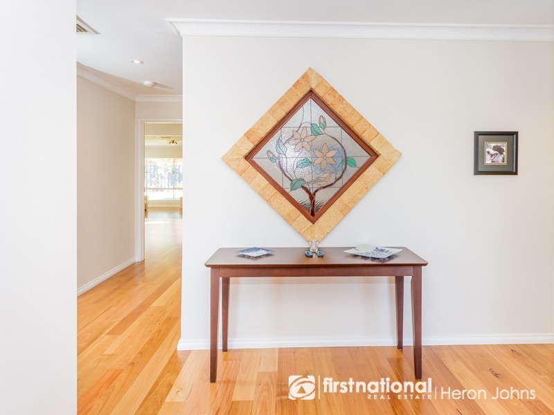 23 Sanderson Road, Bull Creek WA 6149