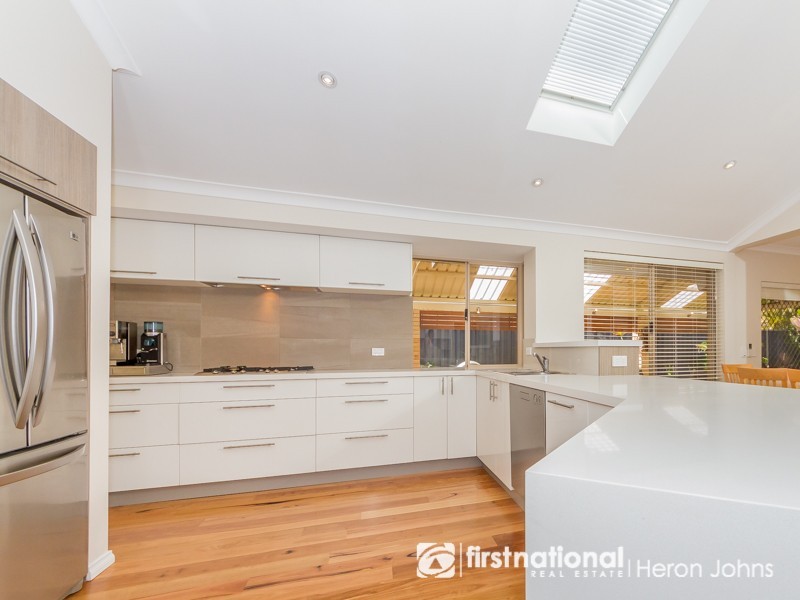 23 Sanderson Road, Bull Creek WA 6149