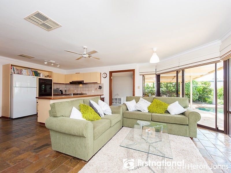 29 Endeavour Avenue, Bull Creek WA 6149