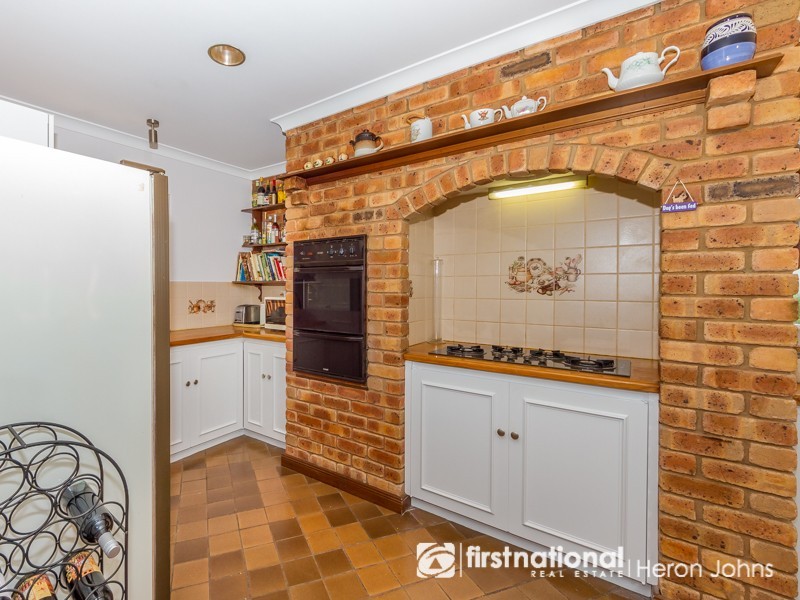 10 McWhae Place, Bull Creek WA 6149