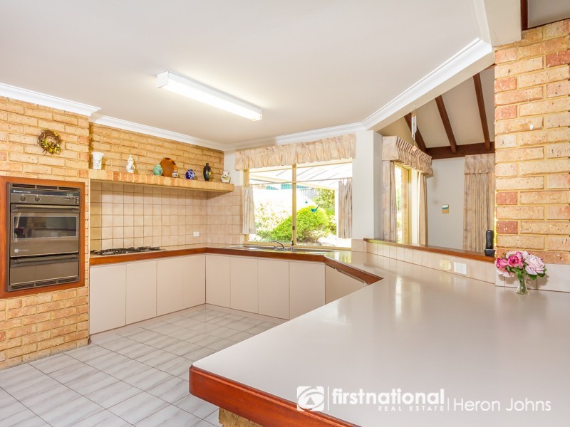 10 Dreyer Way, Bull Creek WA 6149