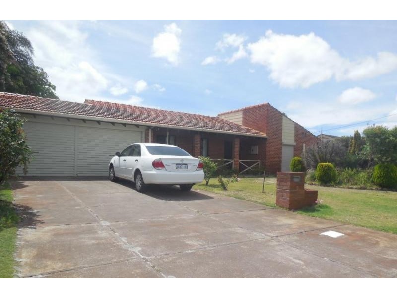 9 Ewing Avenue, Bull Creek WA 6149