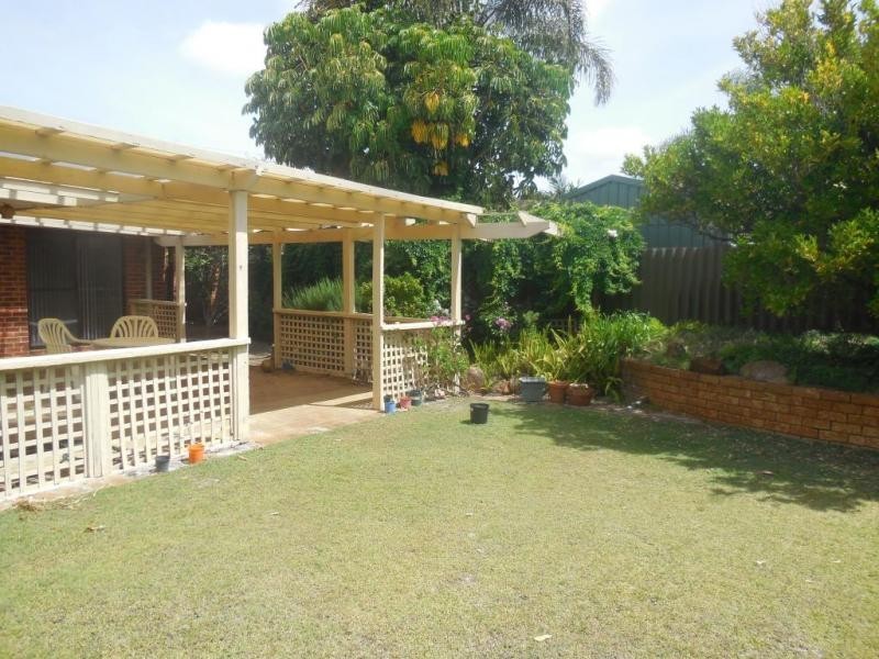 9 Ewing Avenue, Bull Creek WA 6149
