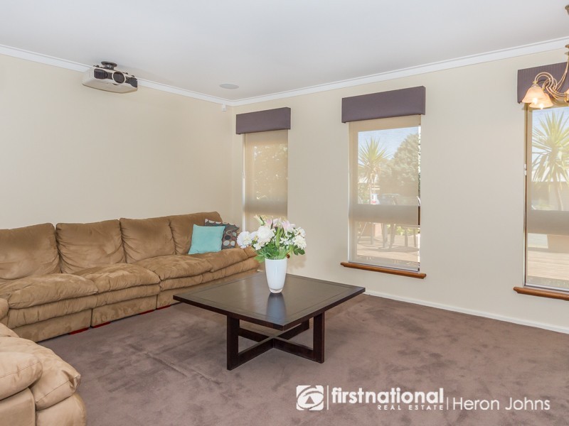 6 August Court, Bull Creek WA 6149