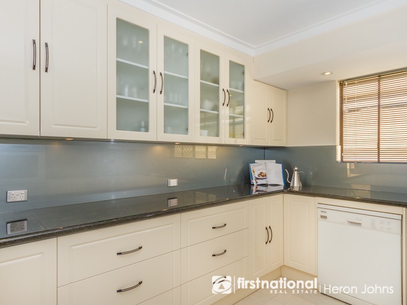 6 August Court, Bull Creek WA 6149