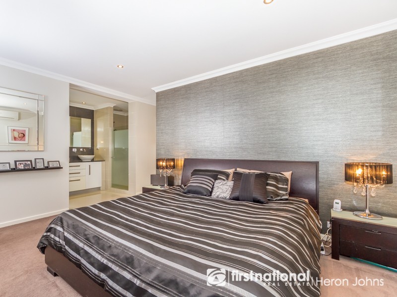 6 August Court, Bull Creek WA 6149