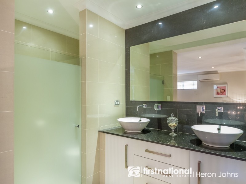 6 August Court, Bull Creek WA 6149