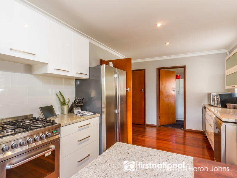 7 Kareela Road, Riverton WA 6148