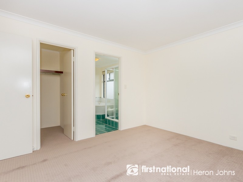 12 Beesley Court, Success WA 6164