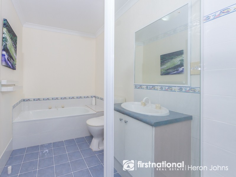 12 Beesley Court, Success WA 6164