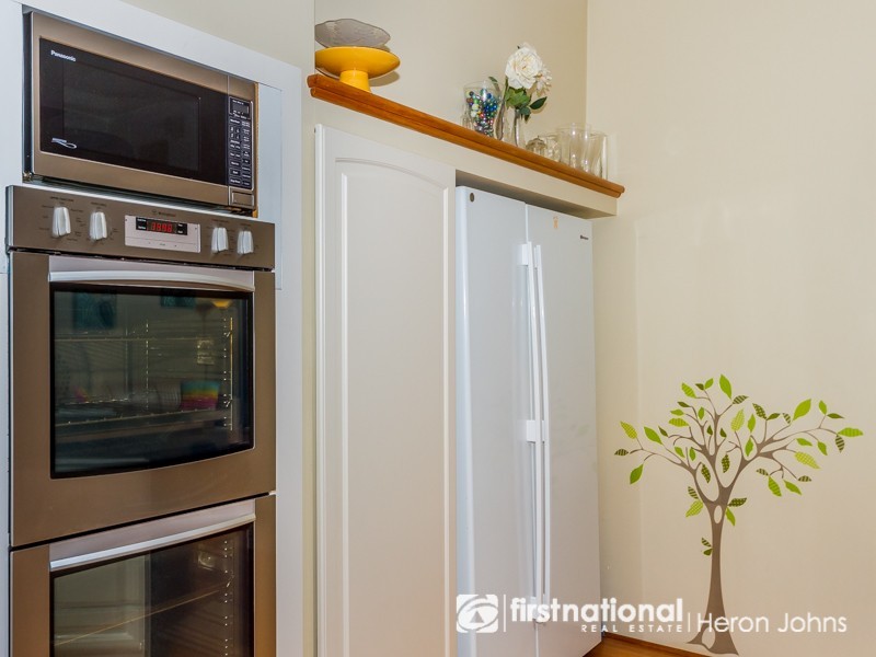 12 Connaught Gardens, Canning Vale WA 6155