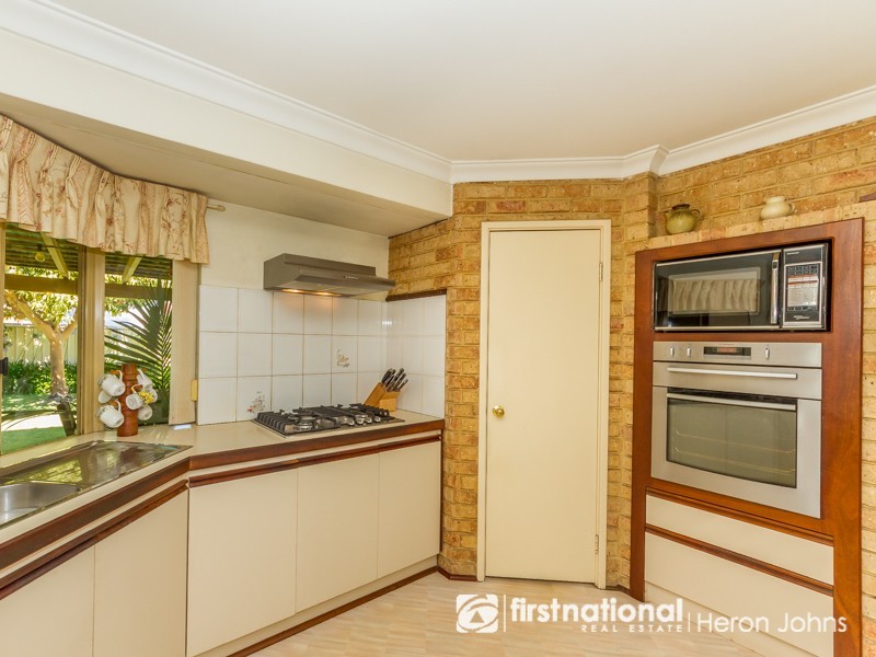 15 Morphett Crescent, Bateman WA 6150