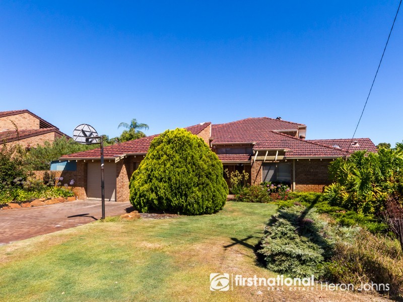15 Maquire Way, Bull Creek WA 6149