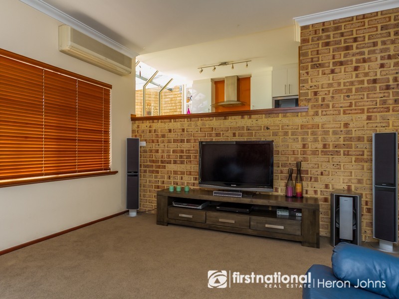 15 Maquire Way, Bull Creek WA 6149