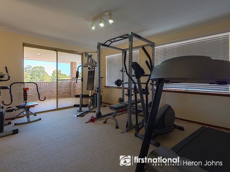 15 Maquire Way, Bull Creek WA 6149