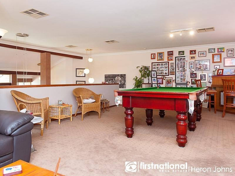 25 Devenish Way, Leeming WA 6149