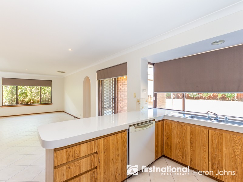 11 Pearson Crescent, Bull Creek WA 6149