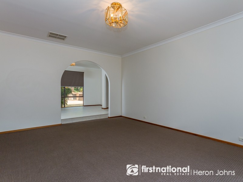 11 Pearson Crescent, Bull Creek WA 6149