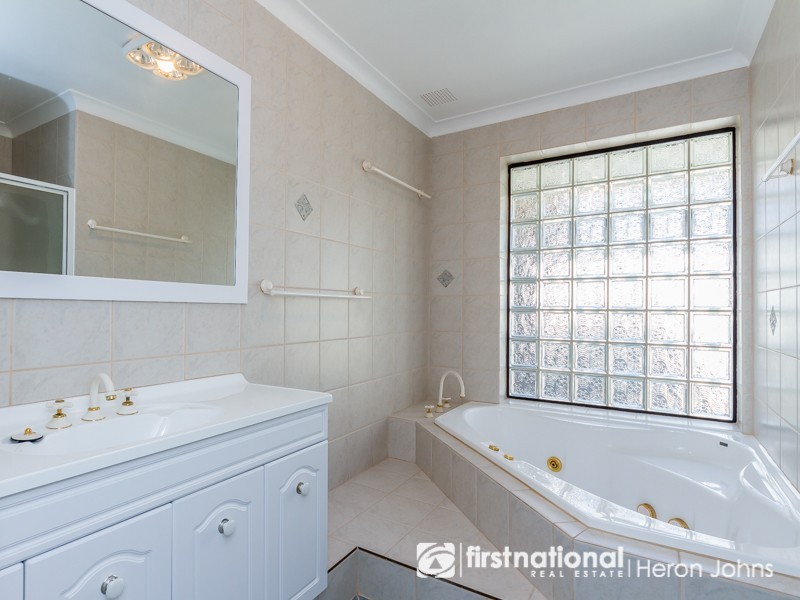 11 Pearson Crescent, Bull Creek WA 6149