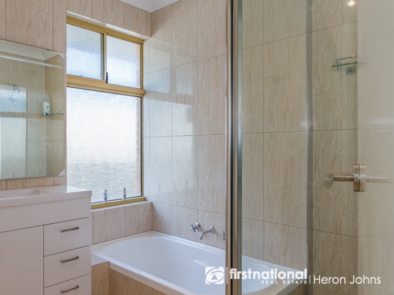 9 Beilson Court, Canning Vale WA 6155