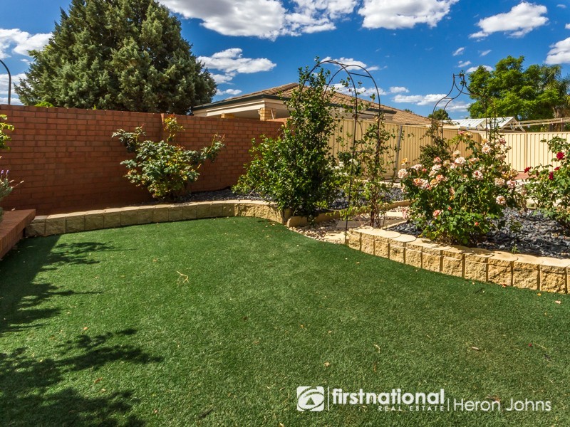 9 Beilson Court, Canning Vale WA 6155