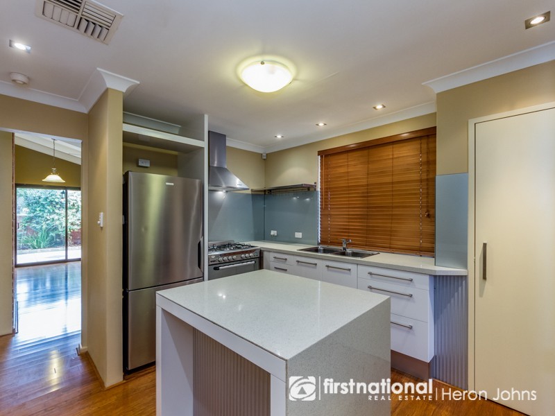166A Parry Avenue, Bull Creek WA 6149