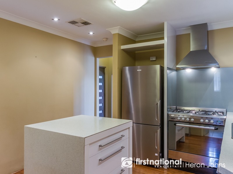 166A Parry Avenue, Bull Creek WA 6149