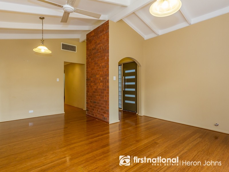 166A Parry Avenue, Bull Creek WA 6149