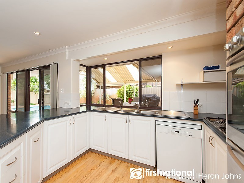 43 Fyfe Circle, Bull Creek WA 6149