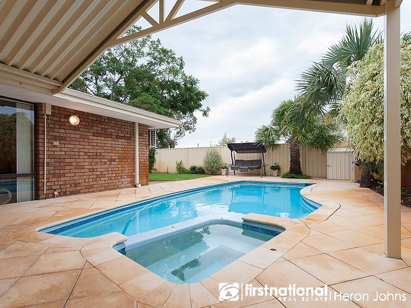 43 Fyfe Circle, Bull Creek WA 6149