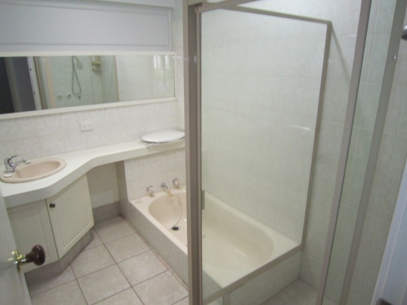 60 Bull Creek Road, Rossmoyne WA 6148