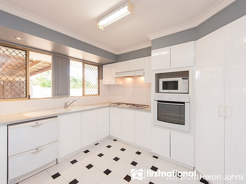 5 Tyers Way, Kardinya WA 6163