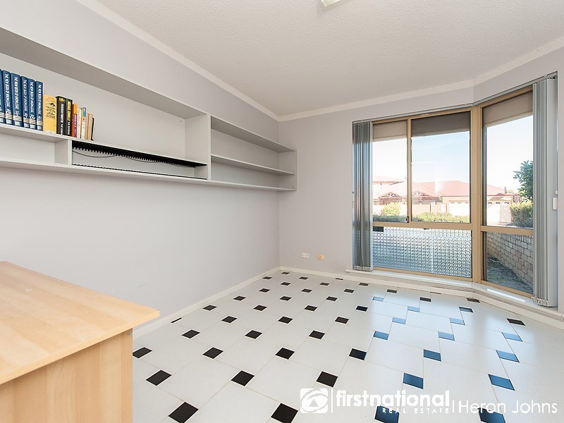 5 Tyers Way, Kardinya WA 6163