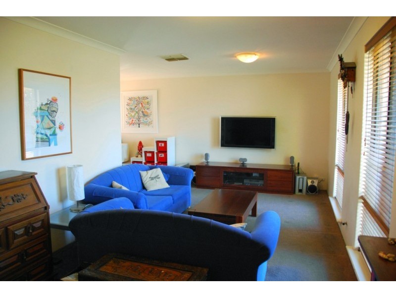 7 Downer Way, Bull Creek WA 6149