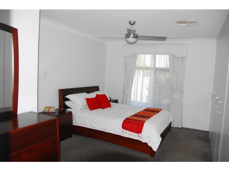 7 Downer Way, Bull Creek WA 6149