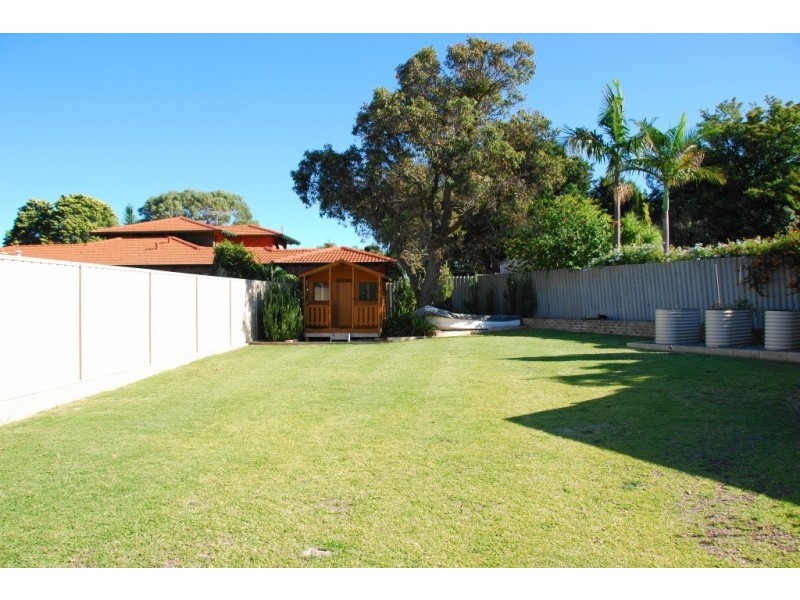 7 Downer Way, Bull Creek WA 6149