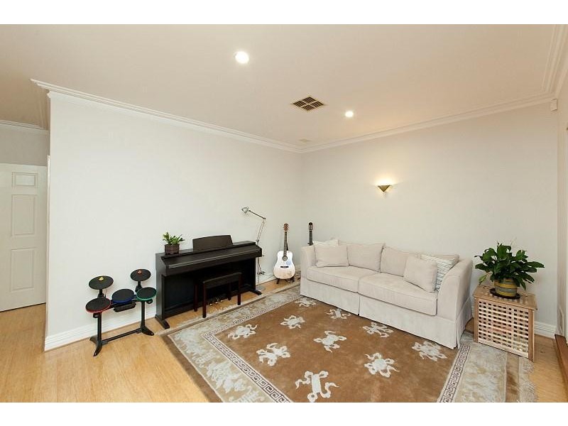 3 Stott Place, Bull Creek WA 6149