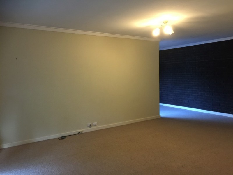 17 Flinders Crescent, Bull Creek WA 6149