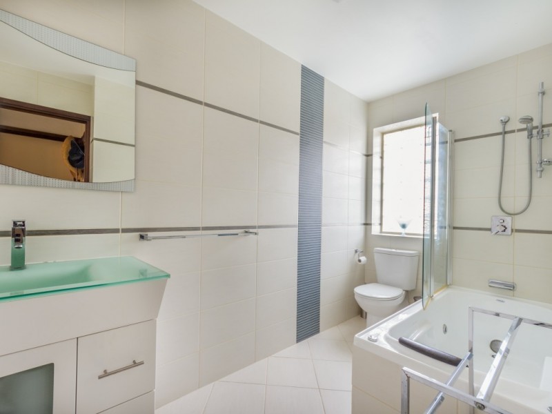 25 Hartung Way, Bull Creek WA 6149
