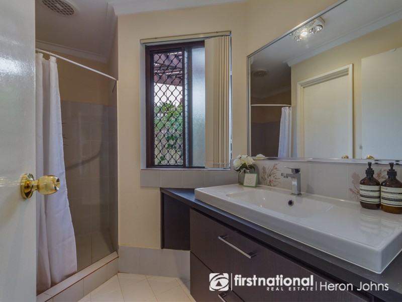 11 Empen Court, Leeming WA 6149