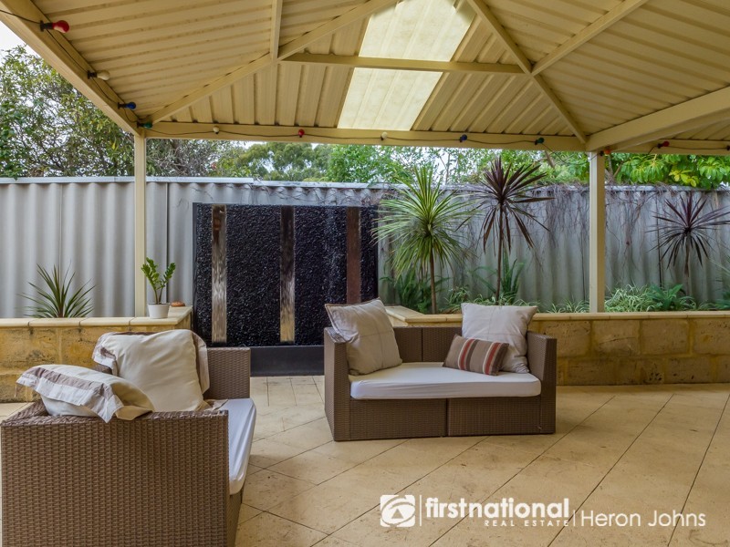11 Empen Court, Leeming WA 6149