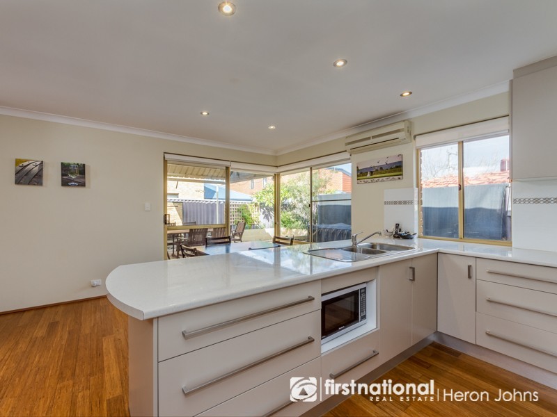4 Hadden Road, Bicton WA 6157