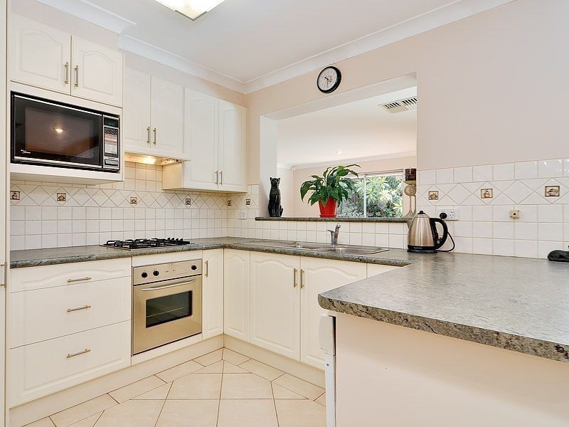 60 Bass Road, Bull Creek WA 6149