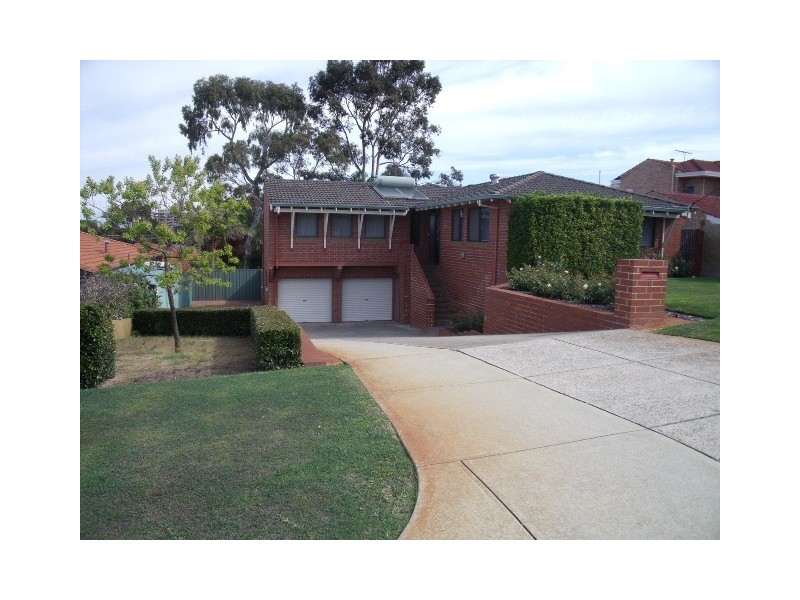 8 Nunn Close, Bateman WA 6150