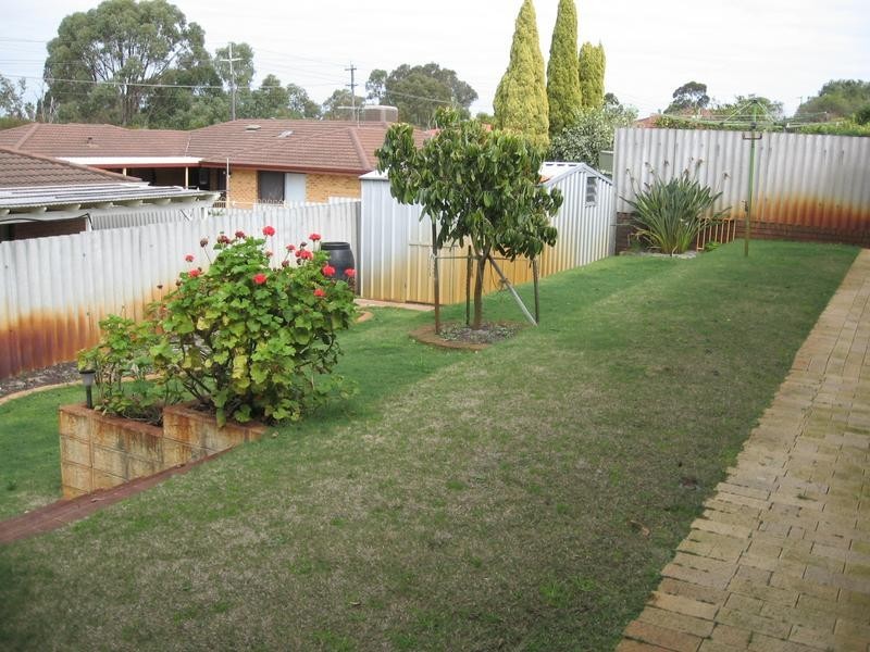 8 Orbell Way, Bull Creek WA 6149