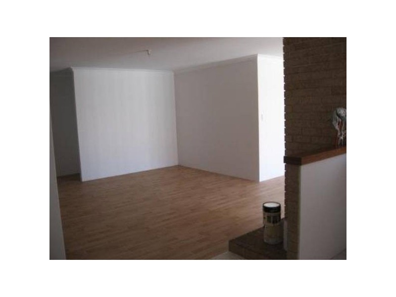 52 Freedman Way, Winthrop WA 6150