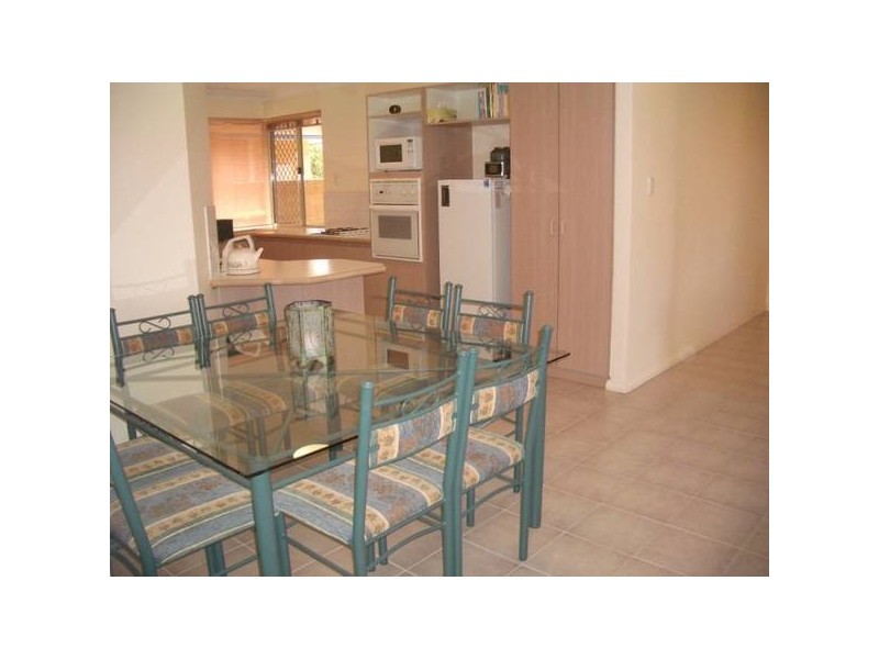 8/60 Barbican Street, Shelley WA 6148